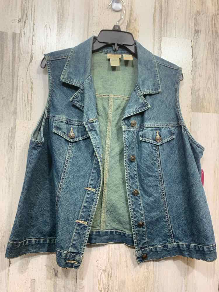 PRE-OWNED ST. JOHNS BAY/CLASSIC STYLE DENIM VEST