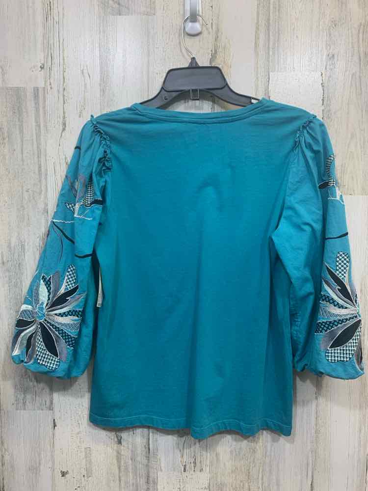 PRE-OWNED CHICO'S Tops Size S TEAL/BLK/WHT Floral VNECK Blouse