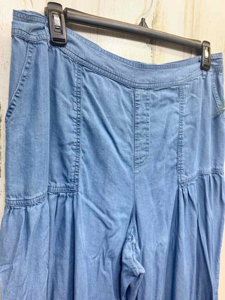 PRE-OWNED Size 18/20 CATO BOTTOMS LIGHT BLUE Denim TIER RELAXED FIT Pants/LIGHT