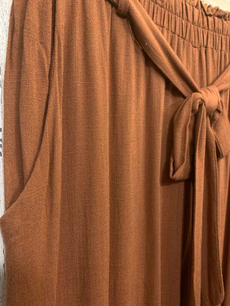 PRE-OWNED Size S LULAROE BOTTOMS RUST Solid WIDE LEG Pants