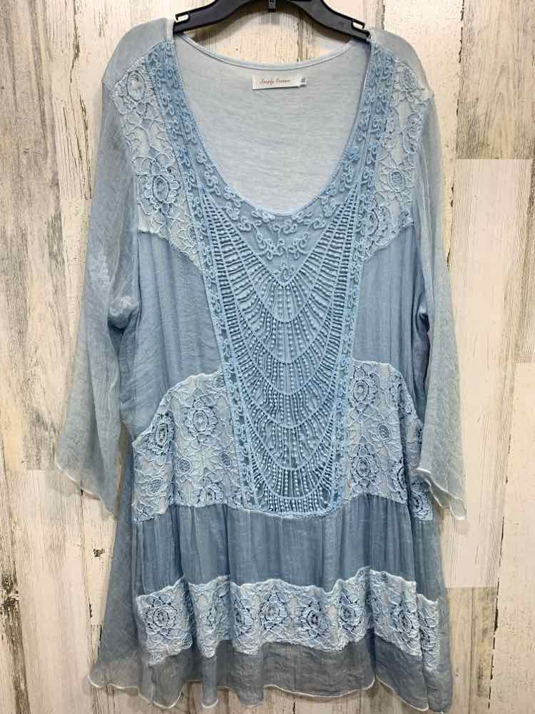 PRE-OWNED SIMPLY COUTURE Tops Size XL BABY BLUE Chiffon 3/4 SLEEVE TUNIC