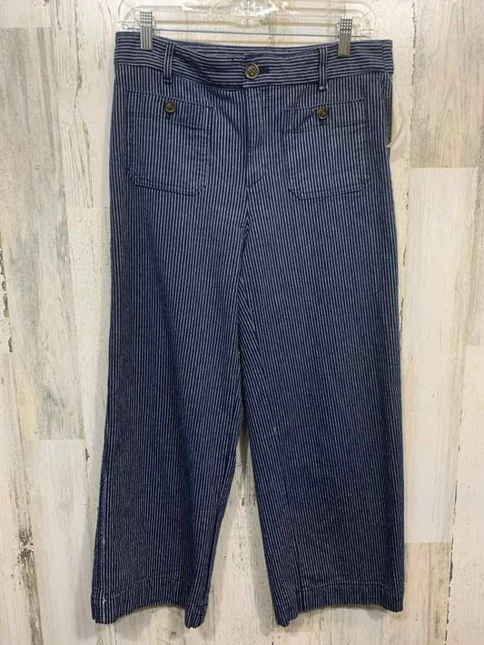 PRE-OWNED Size 4 LOFT/UTILITY PATCH-POCKET CROPPED PANT