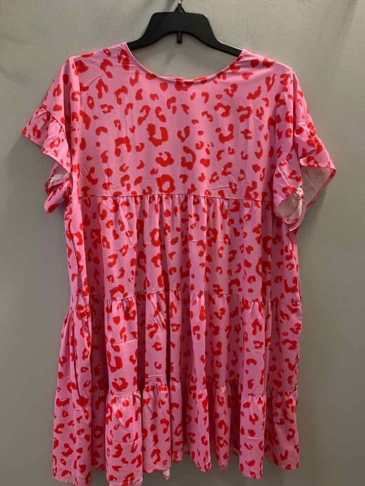 Dresses and Skirts Size XL PNK/RED/BLK Animal Print SHORT SLEEVES Dress