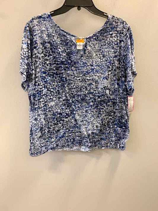 RUBY RD PLUS SIZES Size 1X BLU/WHT MEDALION SHORT SLEEVES TOP