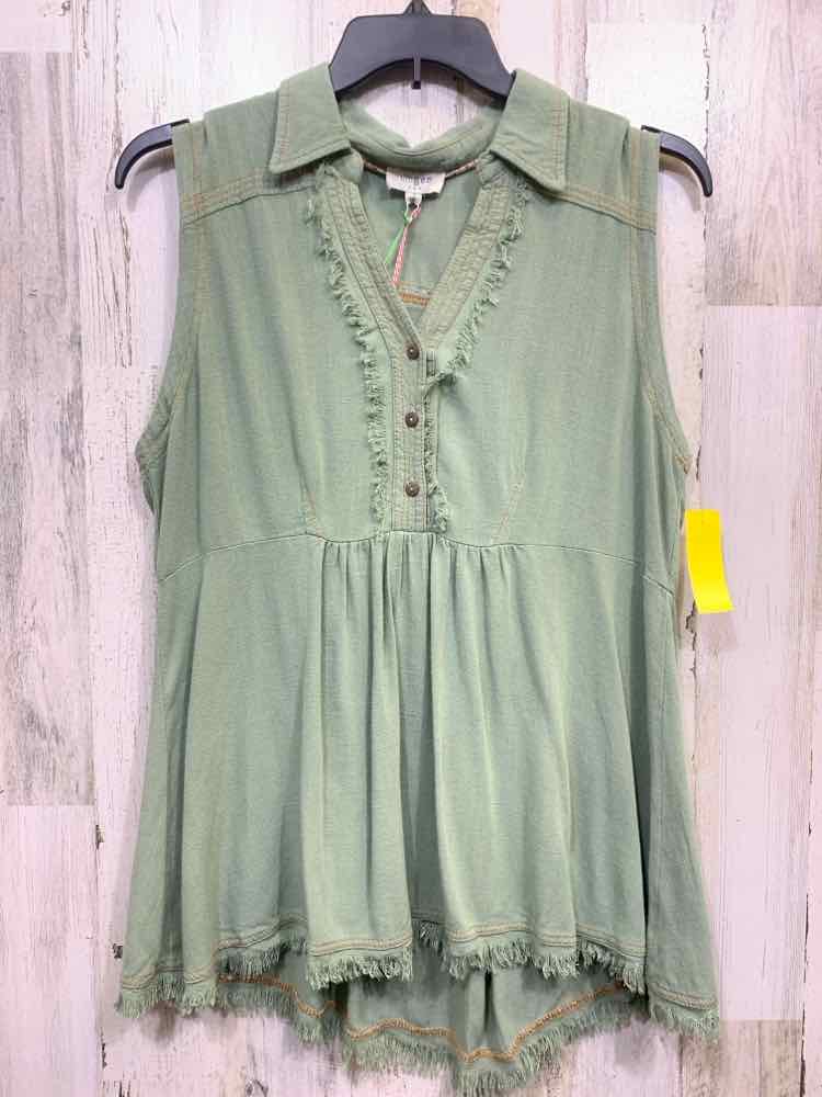 NWT UMGEE Tops Size L SAGE SLEEVELESS/1/2 BUTTONS/LOOSE FRINGE TRIM Blouse