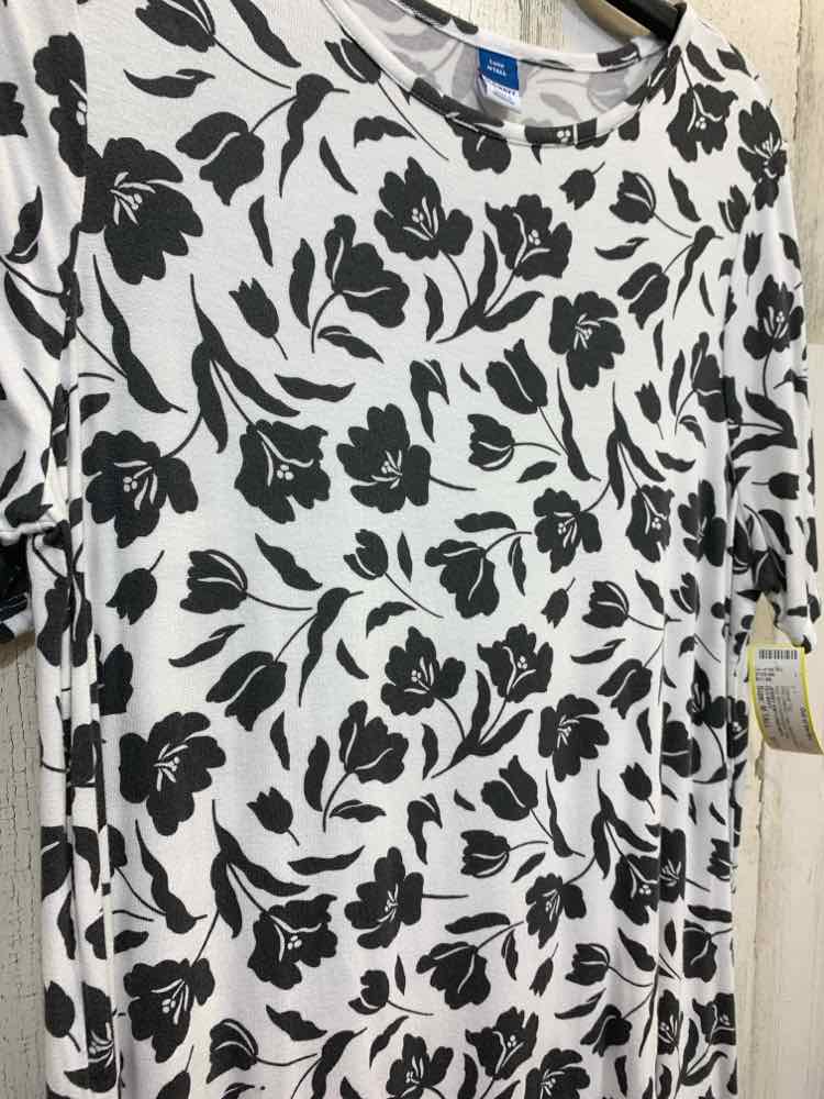 PRE-OWNED OLD NAVY/JERSEY KNIT CREW NECK SHORT-SLEEVE TEE