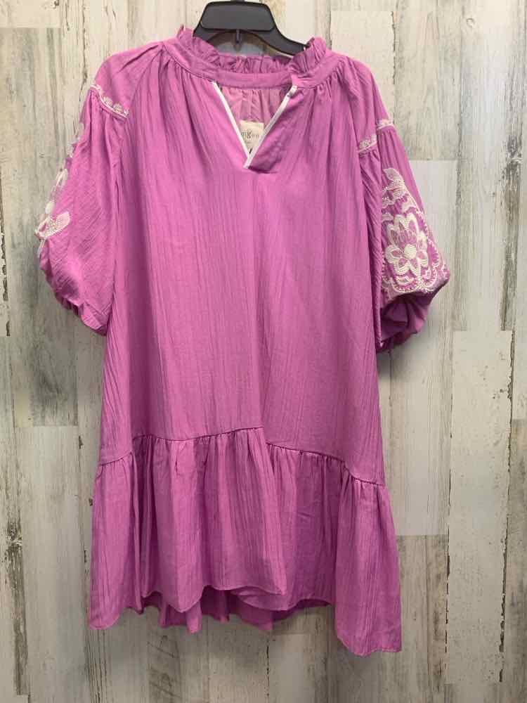 NWT UMGEE Dresses and Skirts Size M LAVENDER/WHITE Embroidered SUNDRESS Dress/LA