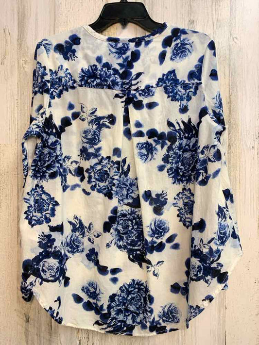 PRE-OWNED H&M Tops Size L BLUE/WHT Floral LONGSLEEVE TOP/V-NECK W/TIE STRINGS