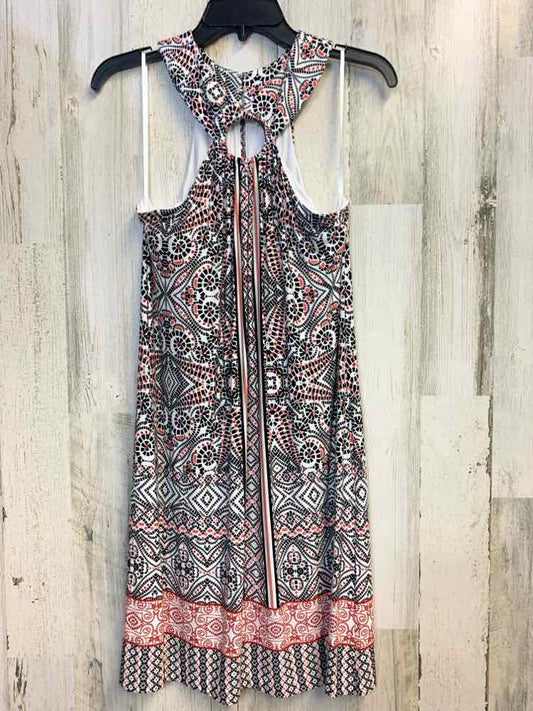 PRE-OWNED SOMA Dresses and Skirts Size M BLK/WHT/RED PATTERN SLEEVELESS Dress