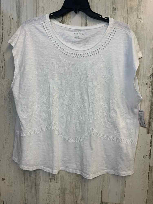 PRE-OWNED TALBOTS PLUS SIZES Size 2X WHT FLORAL/CIRCLES SHORT SLEEVES TOP