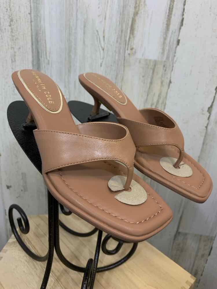 NWOT KENNETH COLE SHOES Shoe Size 6.5 Taupe 6.5 SLIP IN Shoes