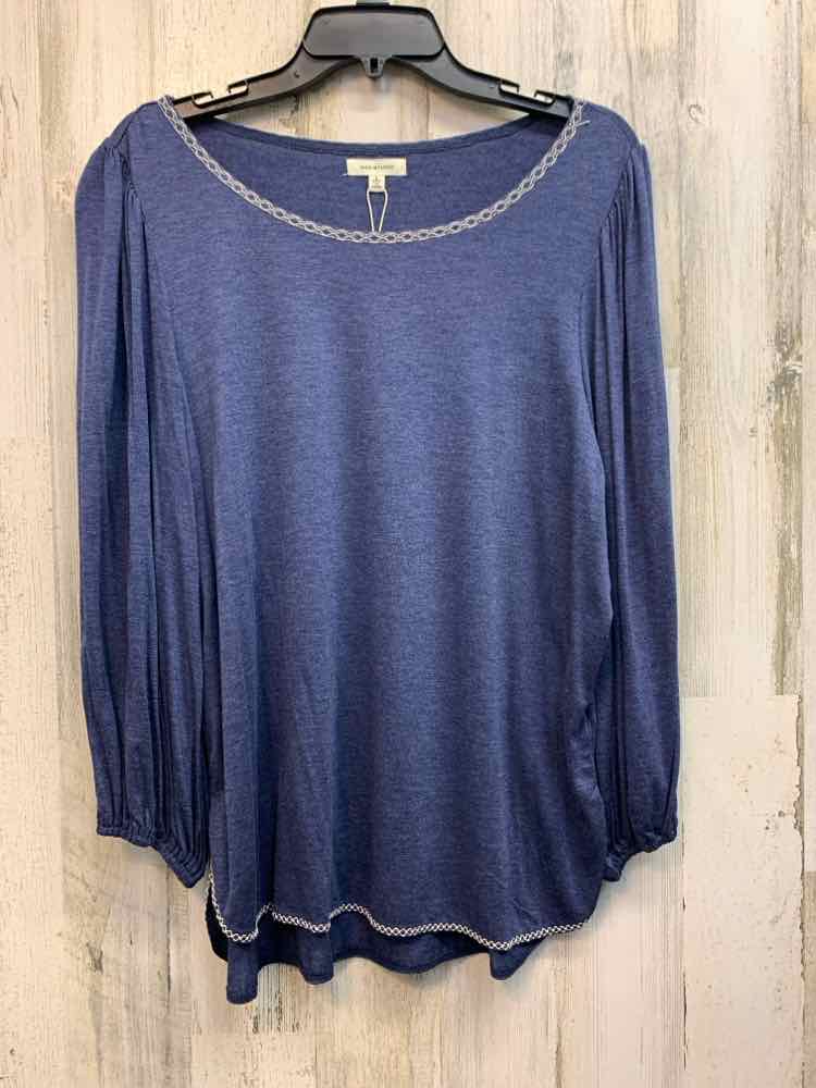 NWT MAX STUDIO Tops Size L HEATHER BLUE LONG SLEEVES TOP