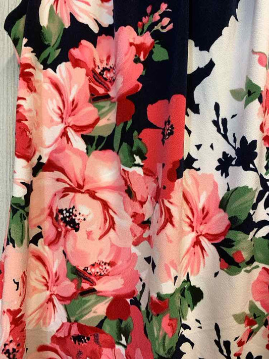 PRE-OWNED GRAYSON Tops Size S Navy Floral SLEEVELESS TOP