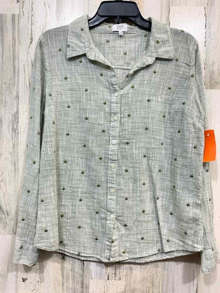 PRE-OWNED CROWN & IVY Tops Size M Green DOTS BUTTON DOWN Blouse