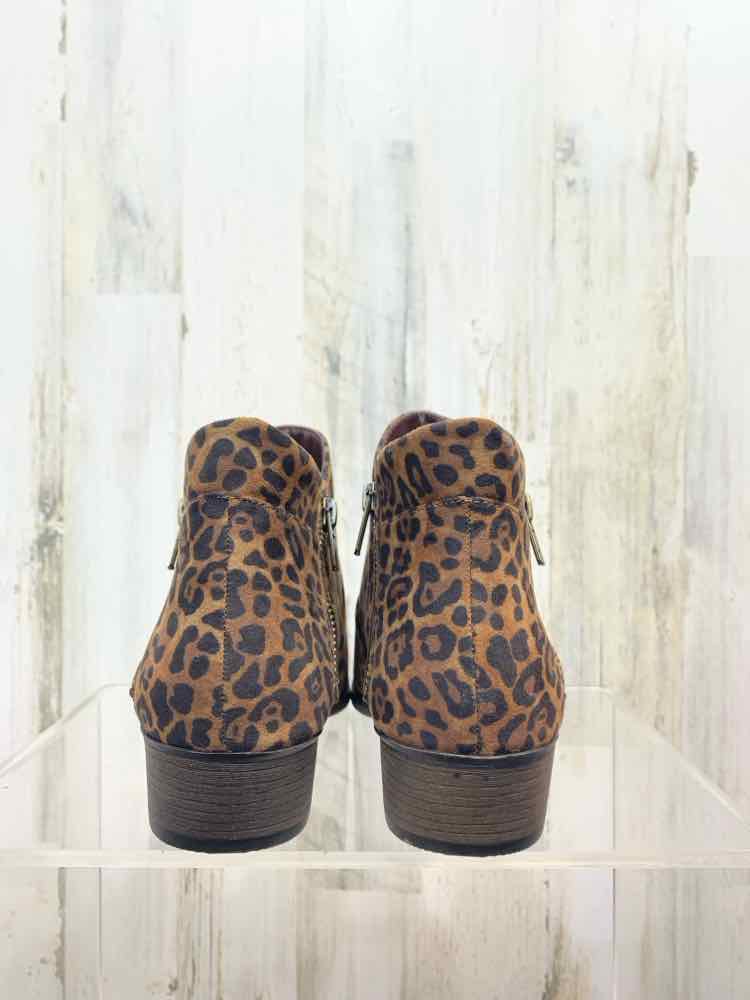 NWT SUN & STONE SHOES Shoe Size 7.5 BROWN/BLACK CHEETAH ANKLE BOOT Boots/CHEETAH