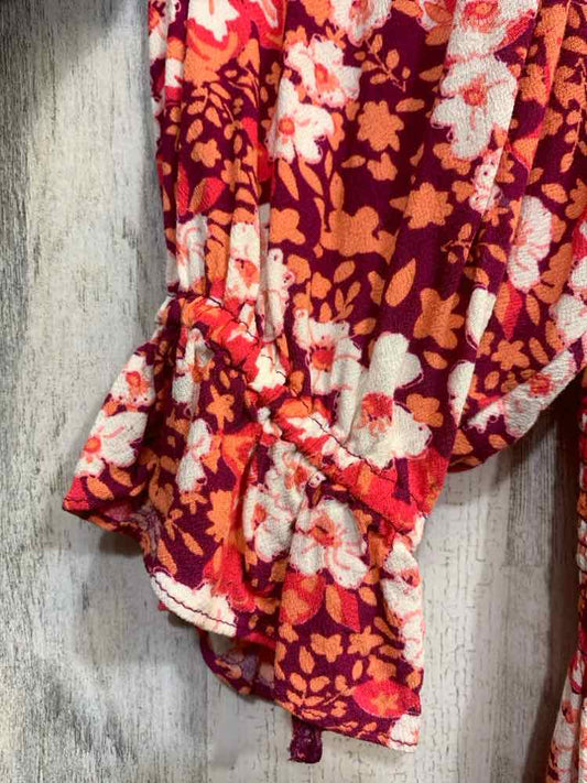 PRE-OWNED FREE PEOPLE Tops Size L FUSH/PURPLE/ORANGE/WHITE Floral Blouse/FLORAL