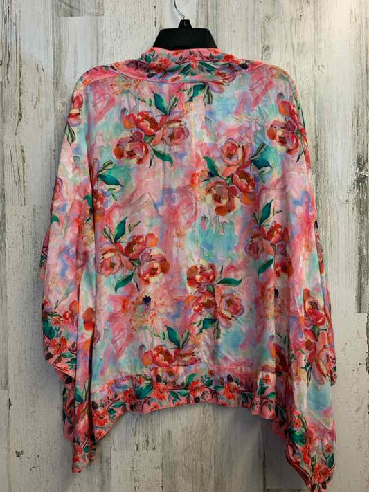 PRE-OWNED TOLANI Tops Size osfm PINK/MULTI-COLOR Floral SHORT SLEEVES TOP