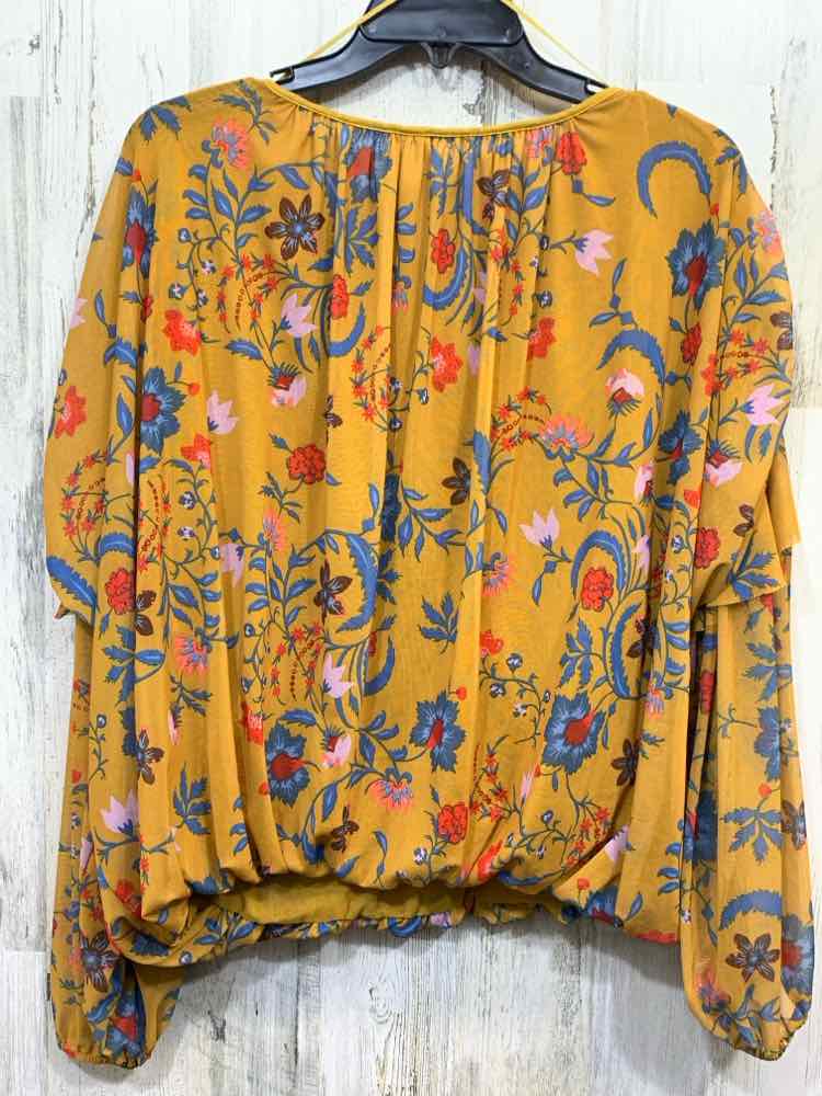 PRE-OWNED FREE PEOPLE Tops Size L Mustard Floral RUCHED LONG SLEEVE TOP