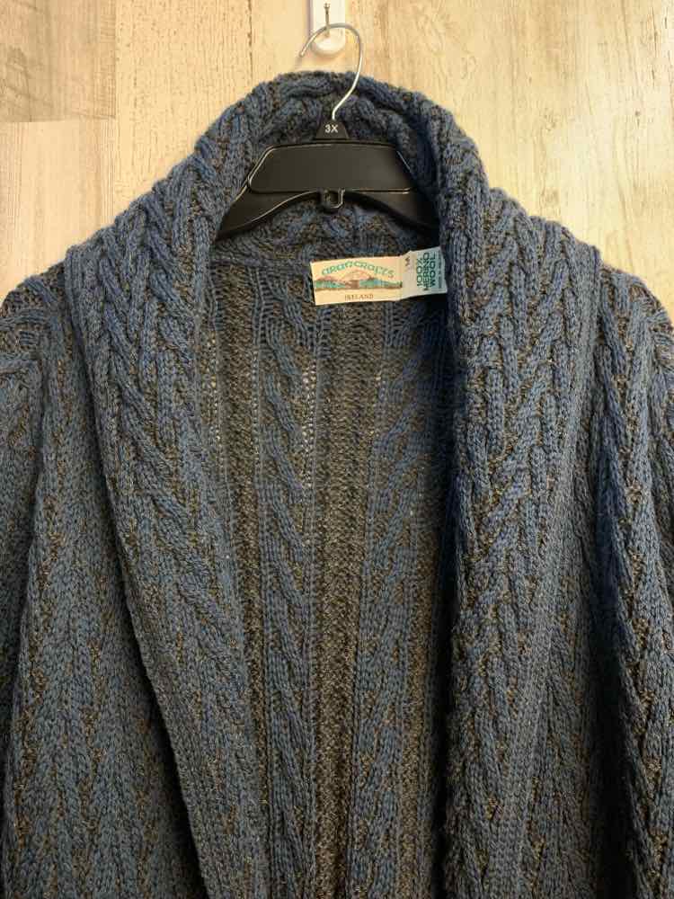 PRE-OWNED ARAN CRAFTS Tops Size M Blue LONG SLEEVES Cardigan/100% MERINO WOOL