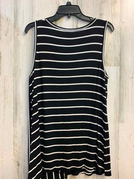 CATO Tops Size M BLK/WHT Stripe SLEEVELESS TOP