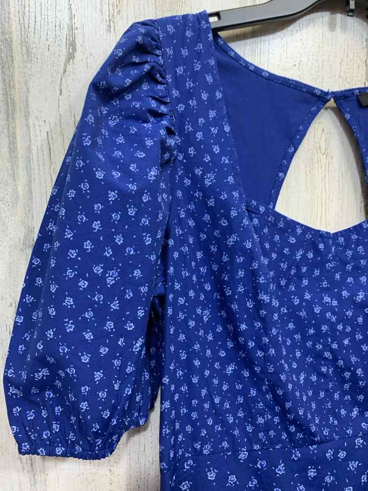 NWT FRENCH CONNECTION Dresses and Skirts Size XS Blue Floral PUFF SLEEVES DRESS