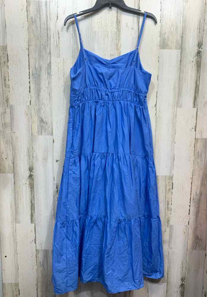 NWT ON 34TH Dresses and Skirts Size L Blue Solid KEY HOLE Dress/BLUE TIER MAXI D