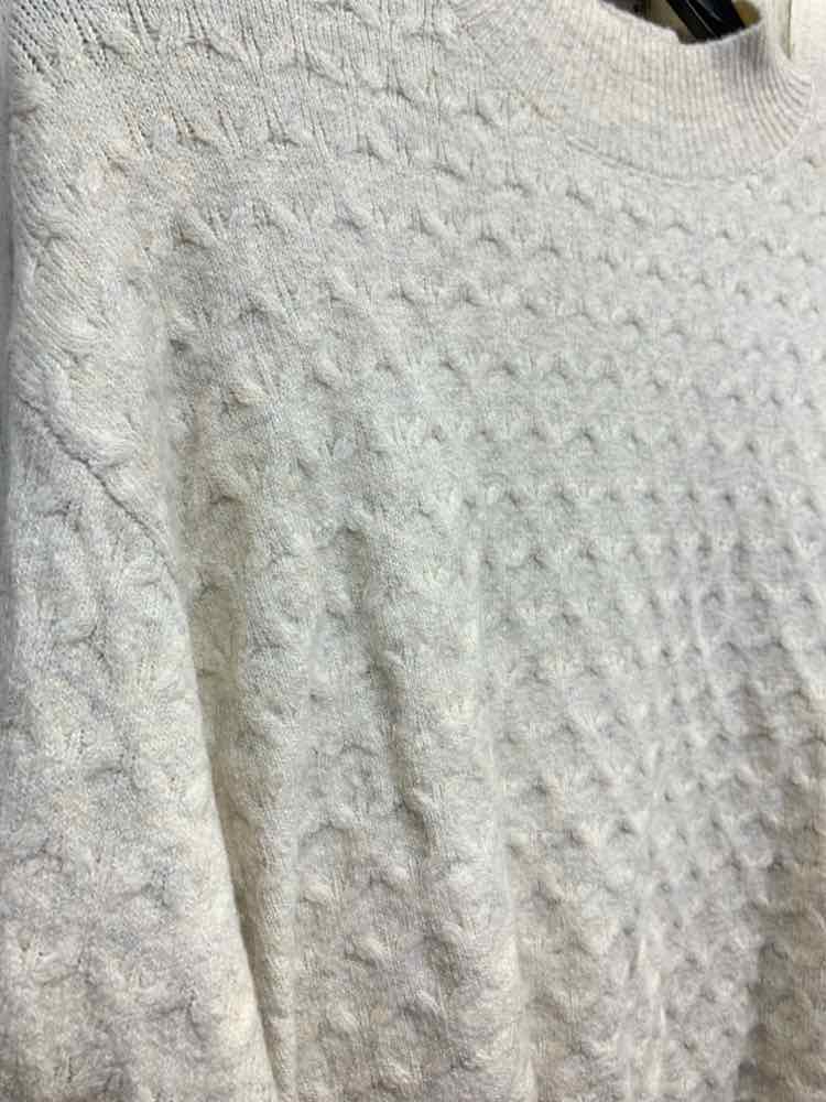 NWT ON 34TH Size S Tops Cream HONEYCOMB LONG SLEEVE/MOCK NECK SWEATER