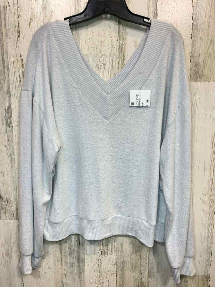 NWT PLANET HEART Size XL Tops LT BLUE LONG SLEEVE SWEATER