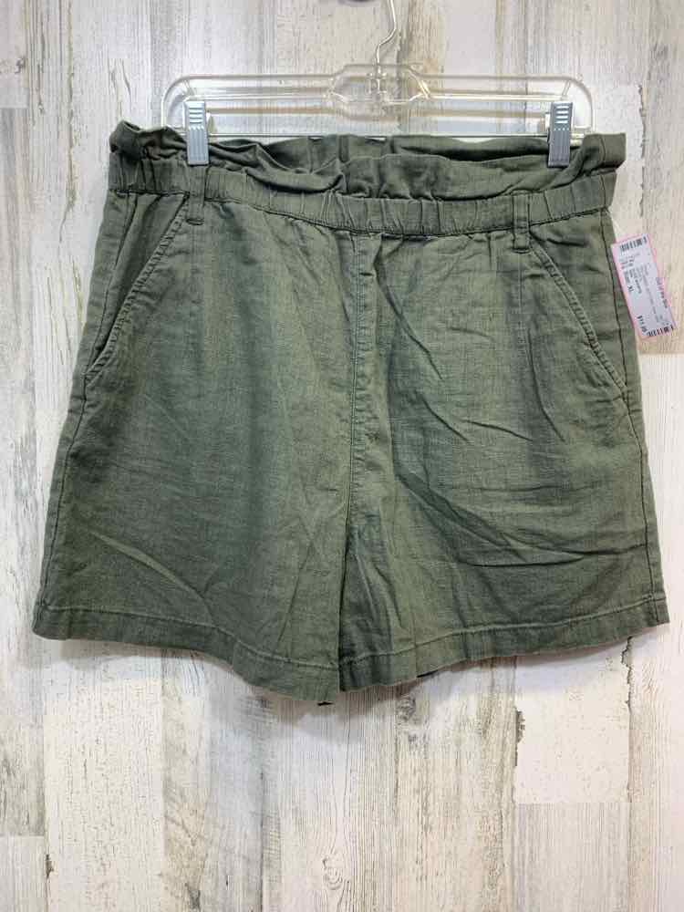 PRE-OWNED Size XL ANA BOTTOMS Olive Solid SHORTS Shorts/OLIVE SHORTS