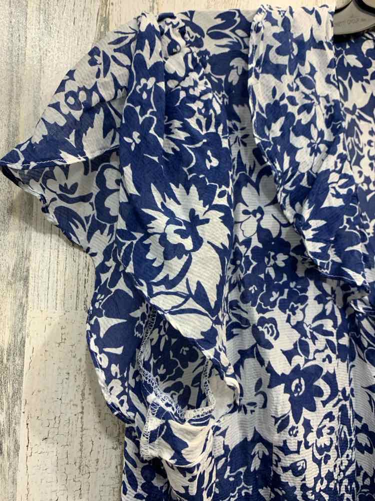 PRE-OWNED BANANA REPUBLIC Tops Size XL BLUE/WHITE Floral BUTTON UP Blouse/FLORAL
