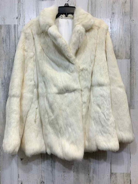 PRE-OWNED JACKETS / COATS Size M Cream LONG SLEEVE VINTAGE RABBIT FUR COAT