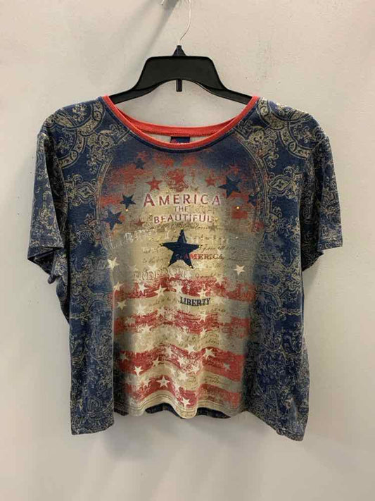 HOLIDAY EDITION PLUS SIZES Size 2X BLU/RED/BEG PATRIOTIC SHORT SLEEVES TOP