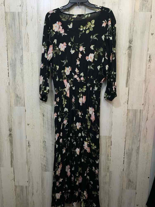 PRE-OWNED Dresses and Skirts Size XXL Black Floral 3/4 SLEEVE Dress