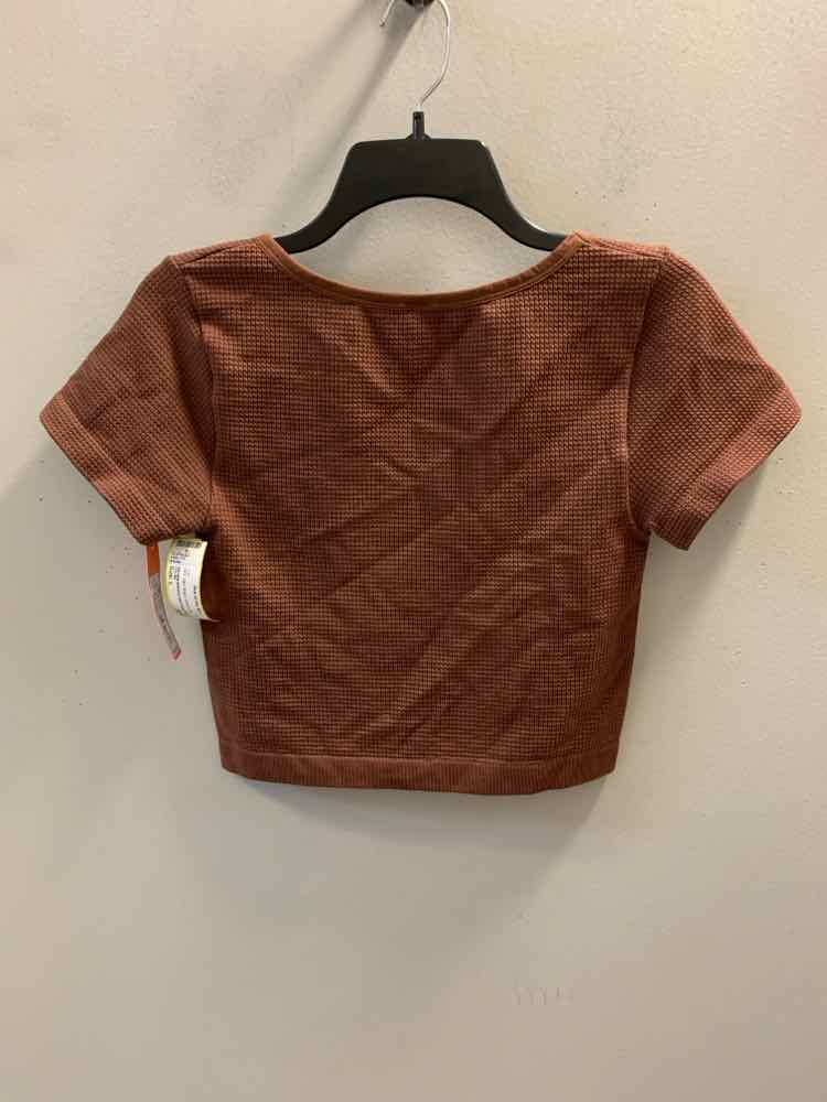 NWT COLSIE Tops Size L Brown CROP TOP TOP