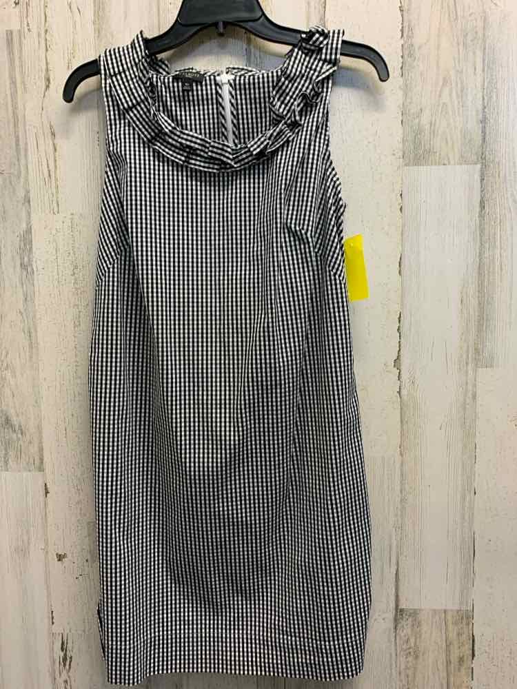 PRE-OWNED TALBOTS Dresses and Skirts Size 10P BLACK/WHITE Checkered Dress/BLACK/