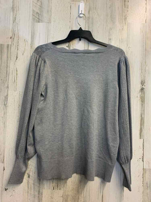 NWT CABLE&GAUGE PLUS SIZES Size 1X Gray LONG SLEEVES TOP/SCALLOP NECKLINE W/KNIT