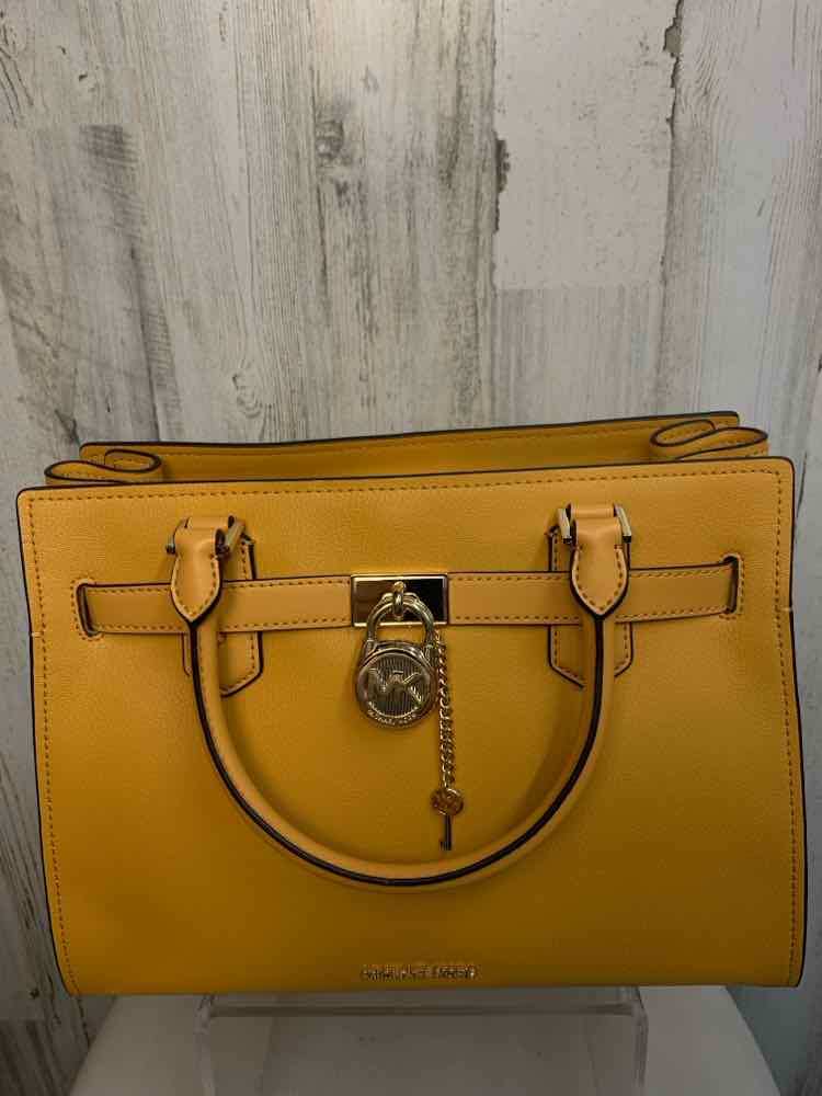 MICHAEL KORS Designer Handbags Mustard/HAMILTON SATCHEL W/LOCKET/KEY