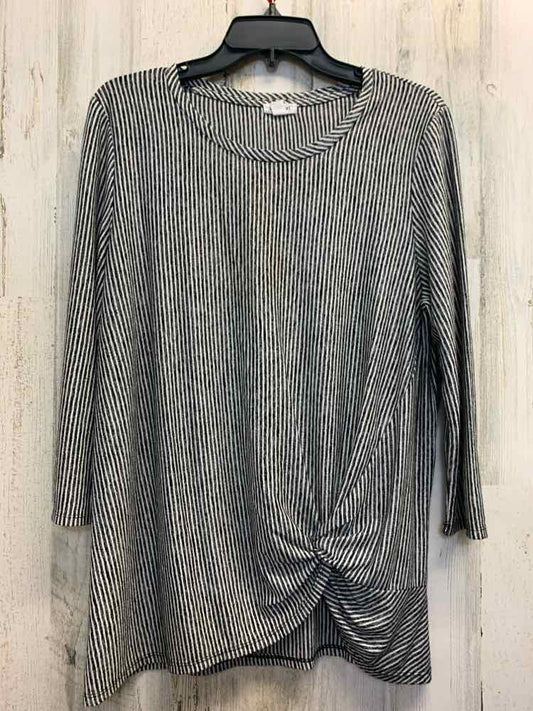 PRE-OWNED WEST PORT Tops Size PXL BLACK/WHITE STRIPES LONG SLEEVES TOP/LONG SLEE