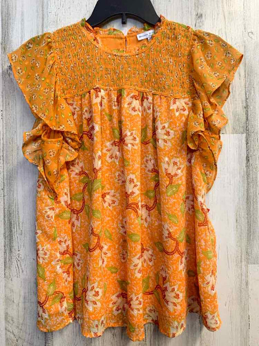PRE-OWNED MADISON D'AMELIE Tops Size M Orange Floral SHORT SLEEVES TOP