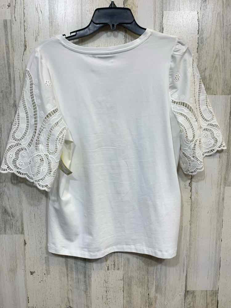 PRE-OWNED CHICO'S Tops Size 1 White LACE SHORT SLEEVES/V NECK Blouse