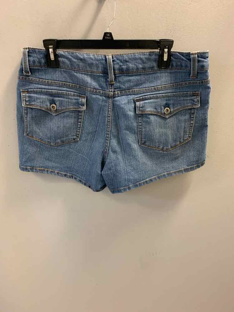 Size 12 FADED GLORY BOTTOMS JEAN Shorts