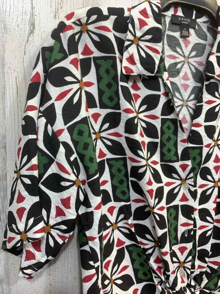 PRE-OWNED HAVER Tops Size M WHITE/BLACK/GREEN/RED ABSTRACT TIES ON FRONT Blouse/