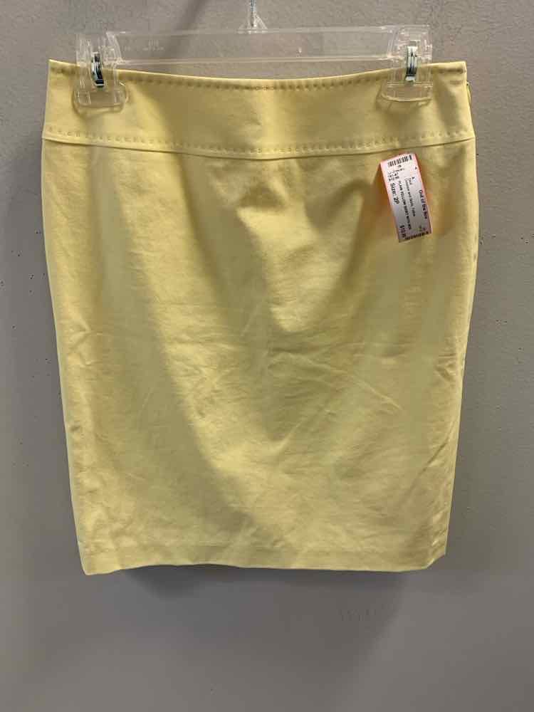 Dresses and Skirts Size 2P Yellow Skirt