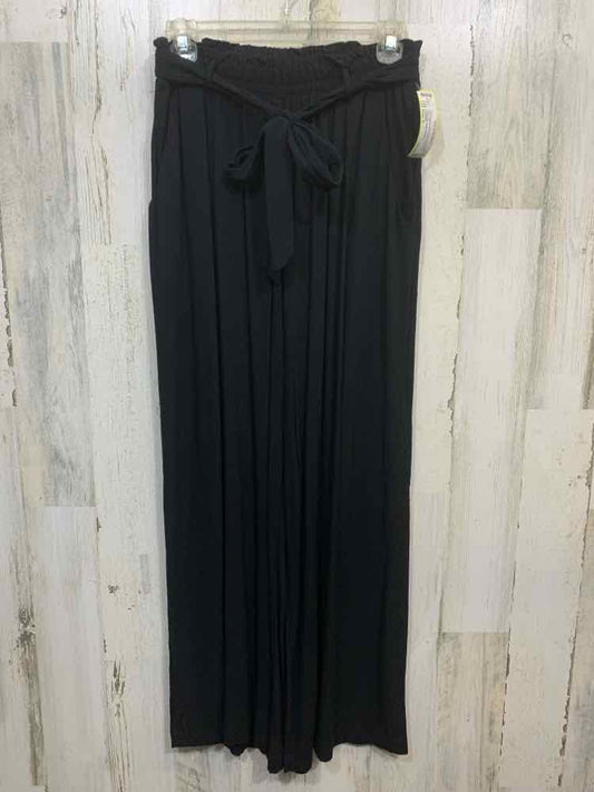 PRE-OWNED Size S LULAROE BOTTOMS Black Solid WIDE LEG Pants