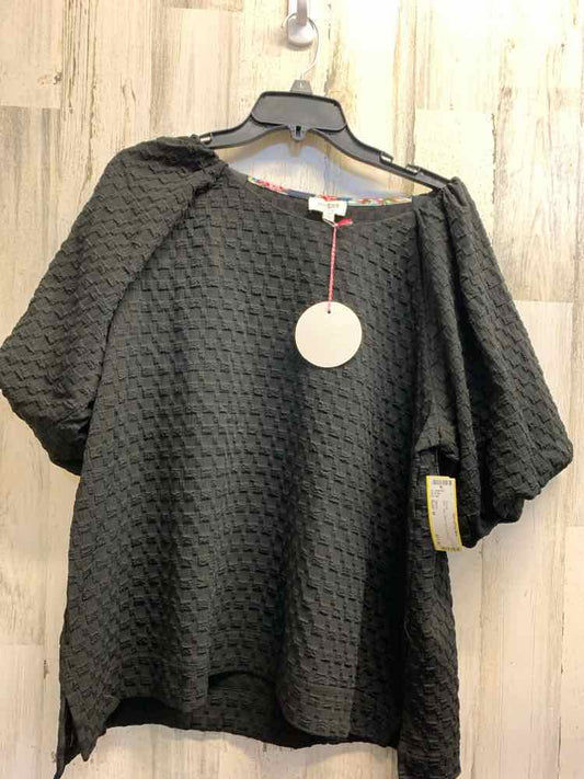 NWT UMGEE Tops Size M Black BELL SLEEVES Blouse