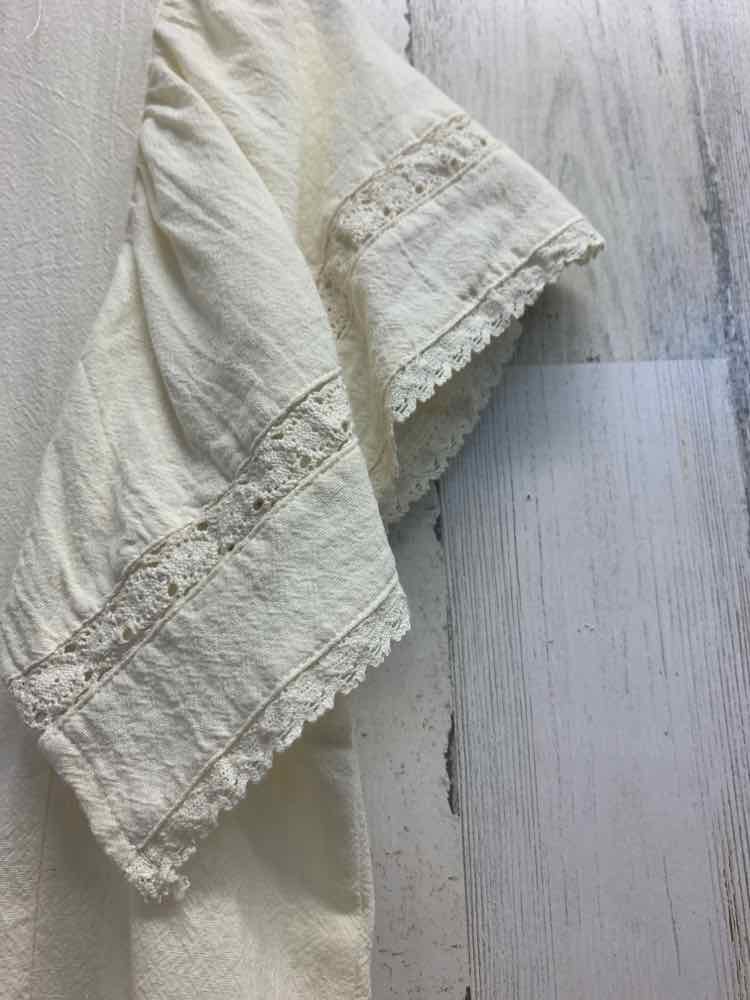 NWT UMGEE Dresses and Skirts Size L CREAM/BLUE/PINK Floral A-LINE Dress/CREAM A-