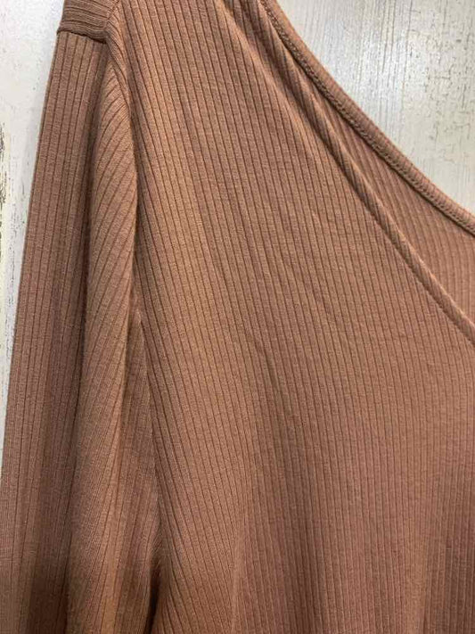 NWT ON 34TH Tops Size XL Brown RIBBED LONG SLEEVE Blouse