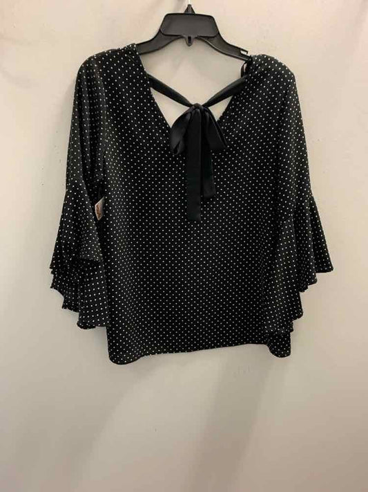 NWT GREEN ENVELOPE Tops Size M BLK/WHT Polka Dot LONG SLEEVES TOP