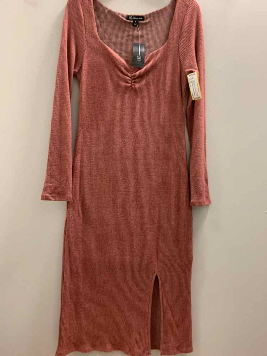 NWT INC Dresses and Skirts Size M ROSE LONG SLEEVES Dress