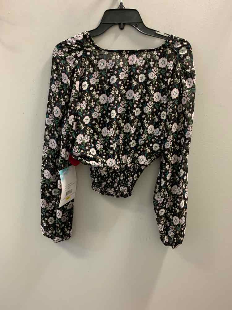 NWT WATERMELON SUGAR Tops Size M BLK/LAV/WHT/GRN Floral LONG SLEEVES TOP